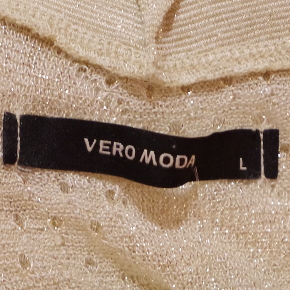 Vero Moda Metallic Gold Scoop Back Knit Top- Sz. L - Picture 4 of 4